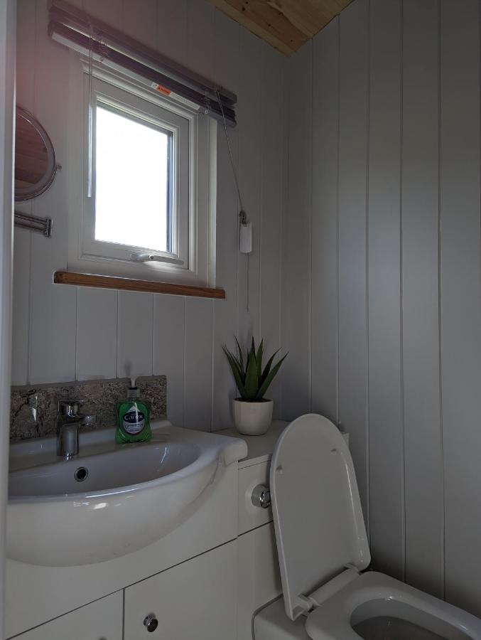 Bespoke Luxury Huts With Hot Tubs. Located In The Black Mountains. Llanveynoe Экстерьер фото